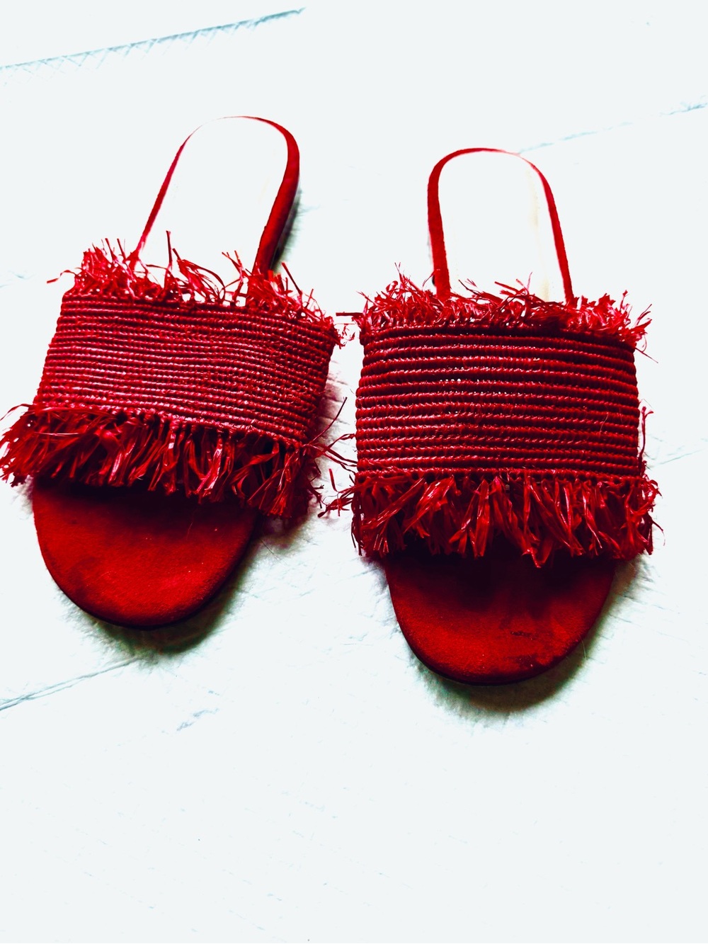 Red Fringe Raffia Slide Sandals - Women's Casual Slip-Ons